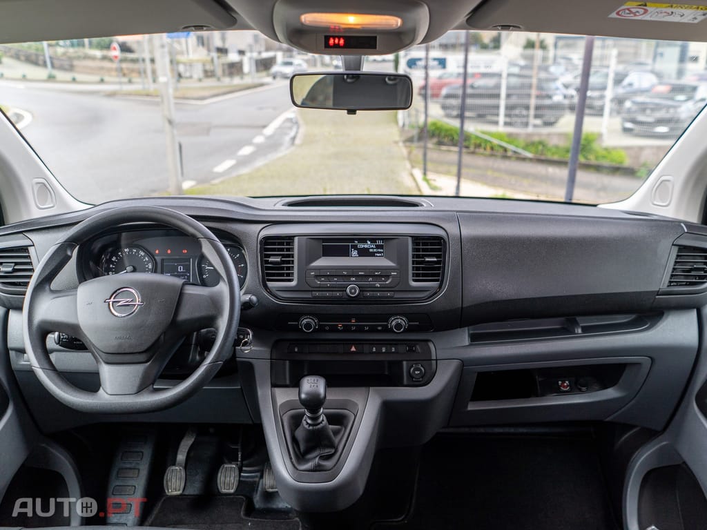Opel Vivaro 1.5 CDTi L3H1 Essentia