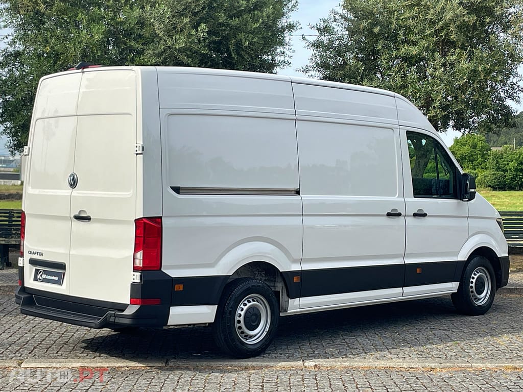 Volkswagen Crafter 2.0 TDI L3H3 IVA Dedutível