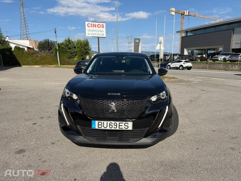 Peugeot 2008 1.2 PureTech Allure