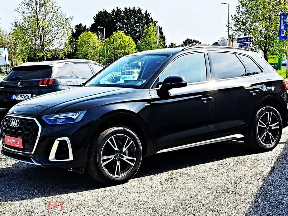 Audi Q5 50 TFSIe quattro S tronic S line business