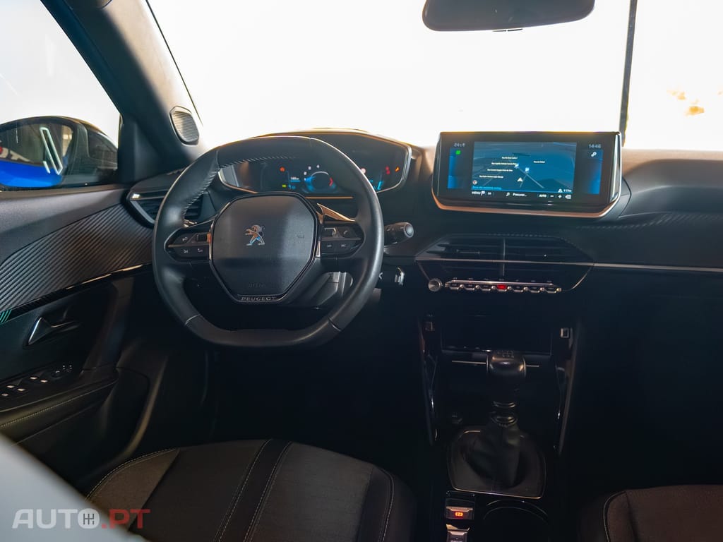 Peugeot 2008 1.2 PureTech Allure Pack