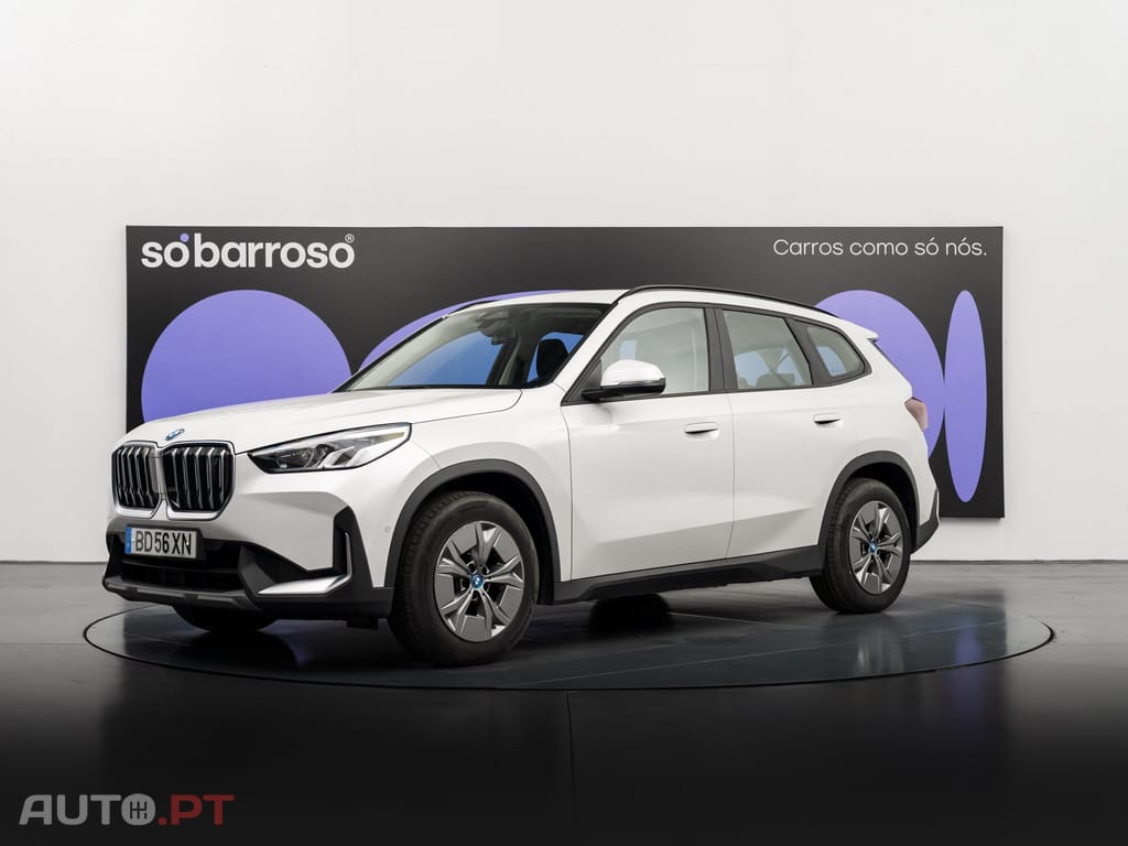 BMW iX1 xDrive30