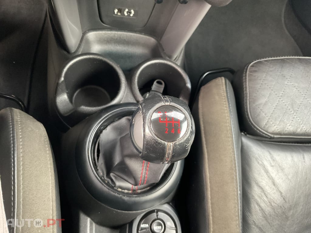 MINI Cabrio Cooper D