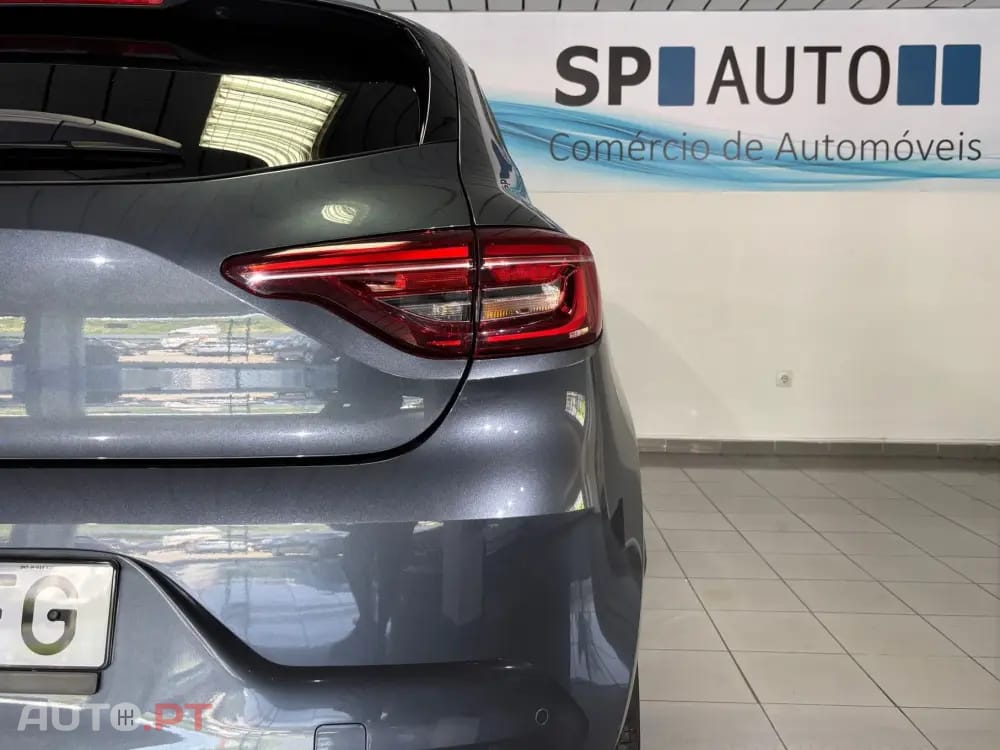 Renault Clio 1.0 TCe Intens Bi-Fuel
