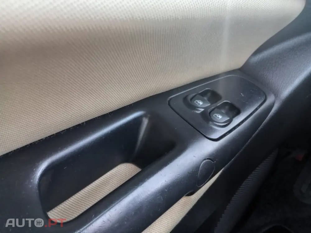 Lancia Ypsilon 1.2 16V Fashion