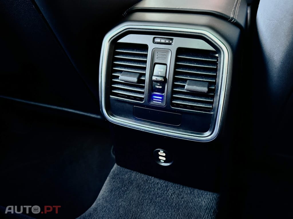 Porsche Macan T