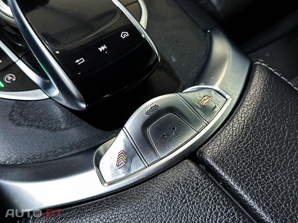 Mercedes-Benz C 200 Cabrio 9G-Tronic AMG Line