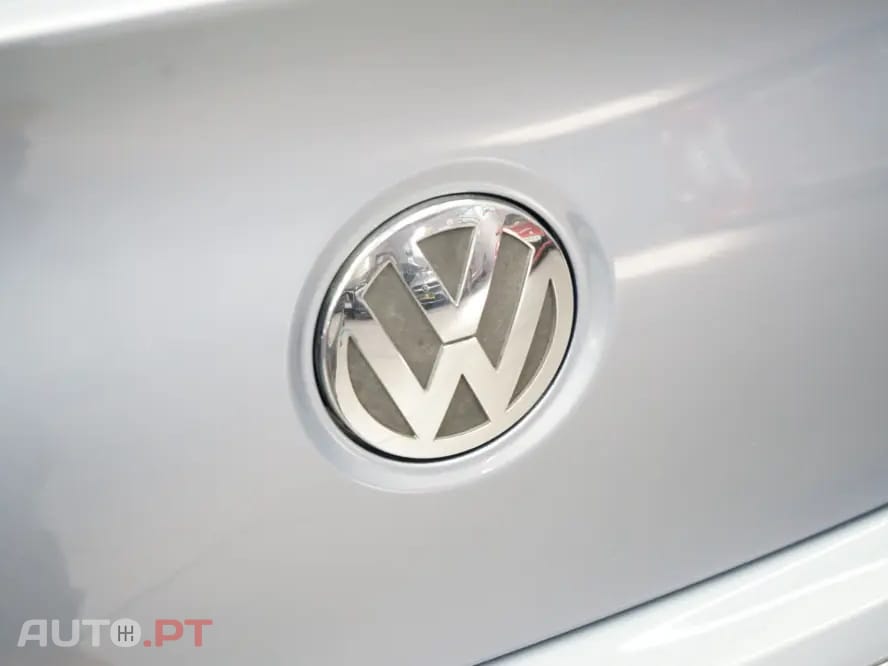Volkswagen Passat CC 2.0 TDi
