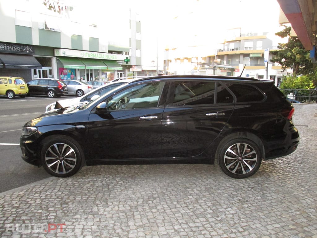 Fiat Tipo 1.3 M-Jet Lounge