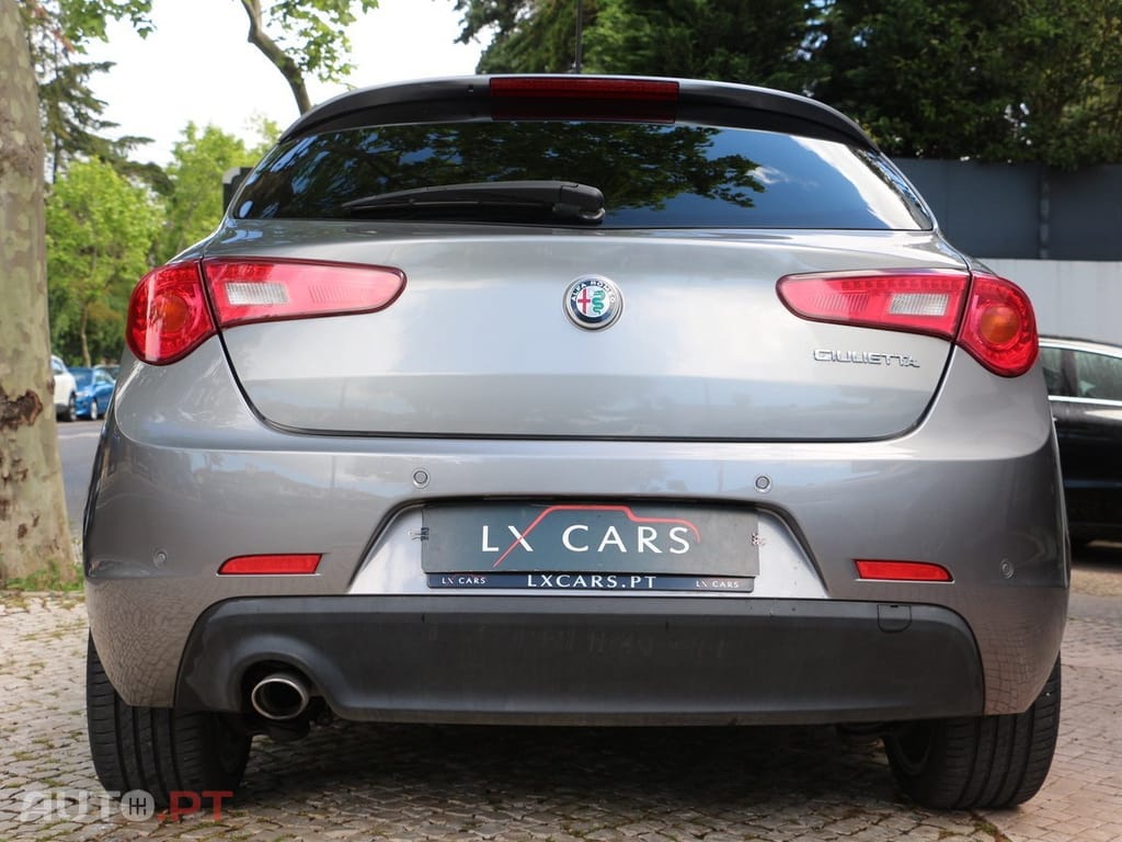Alfa Romeo Giulietta 1.6 JTDm Super J18 TCT
