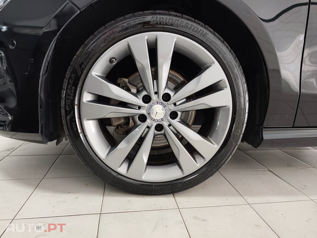Mercedes-Benz CLA 200 d Shooting Brake Urban