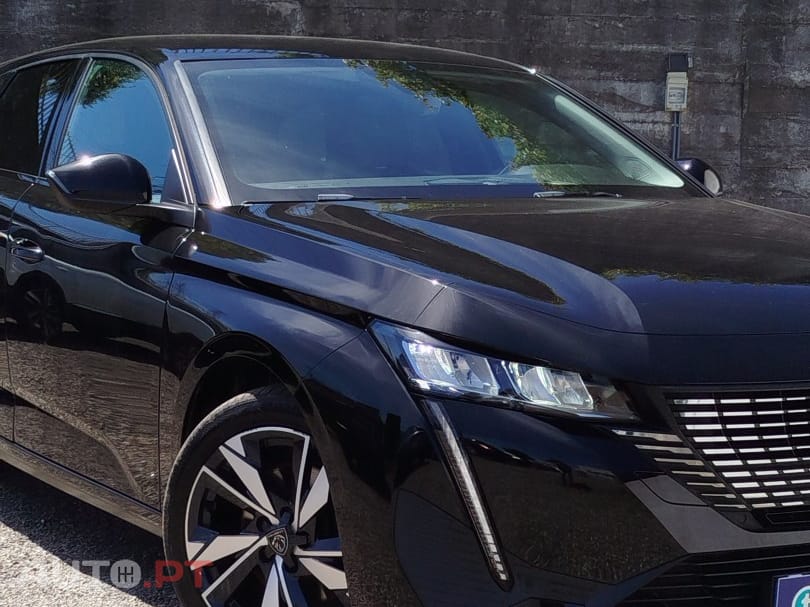 Peugeot 308 SW 1.2 PureTech Allure Full LED
