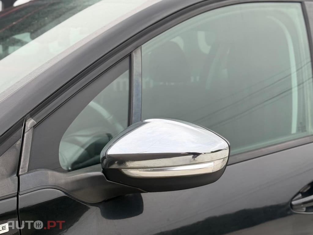 Peugeot 2008 1.2 PureTech Access