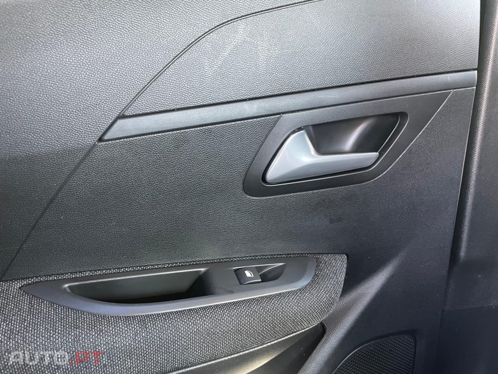 Peugeot 208 1.2 PureTech Allure