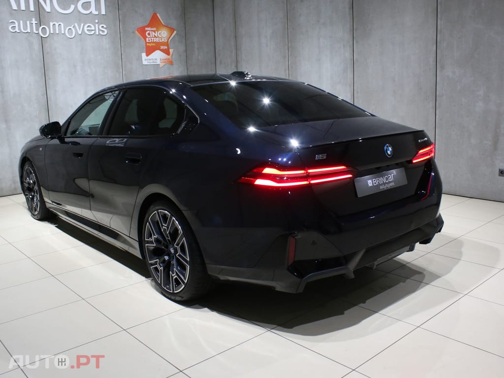 BMW i5 eDrive40 Pack Desportivo M Pro