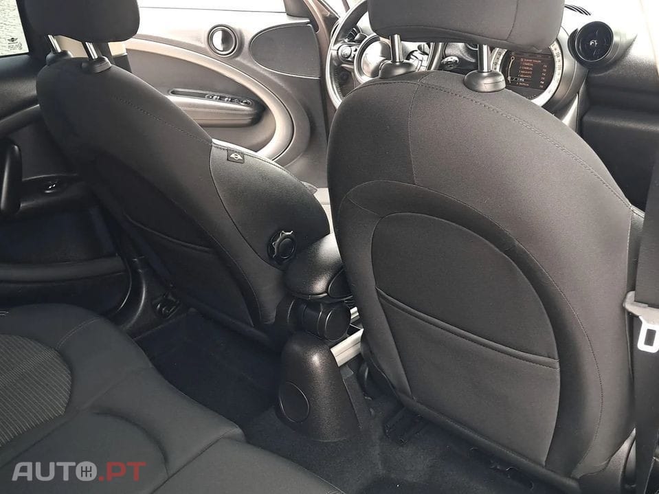 MINI Countryman Cooper SD Auto