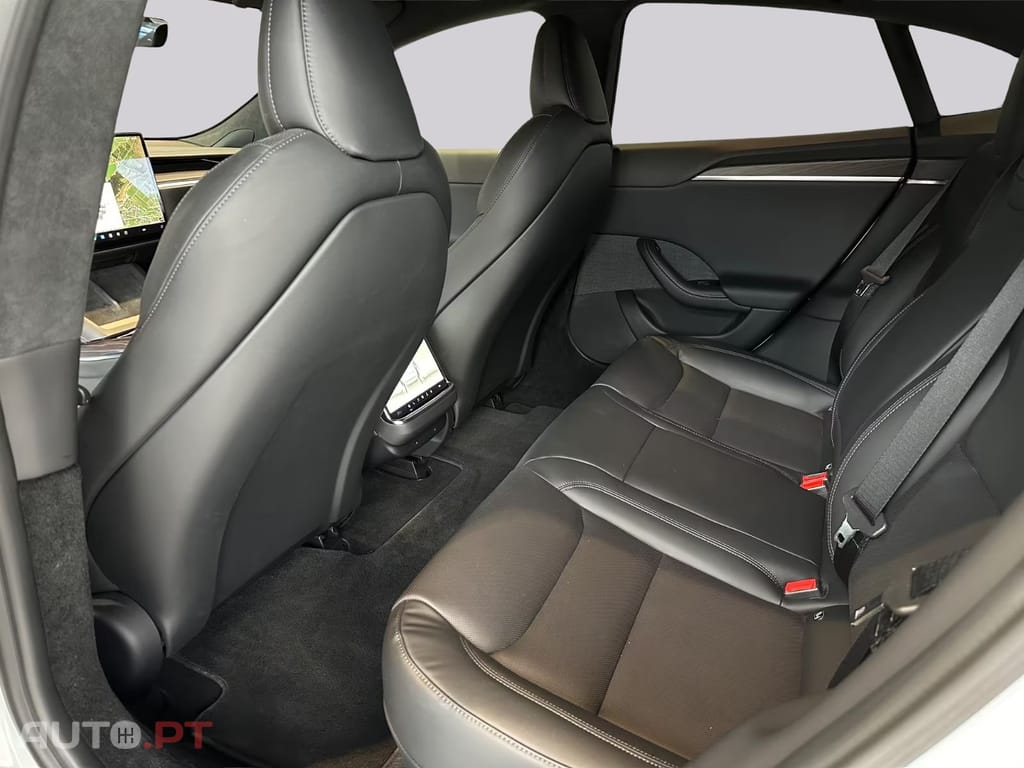 Tesla Model S Long Range I.V.A DEDUTIVEL