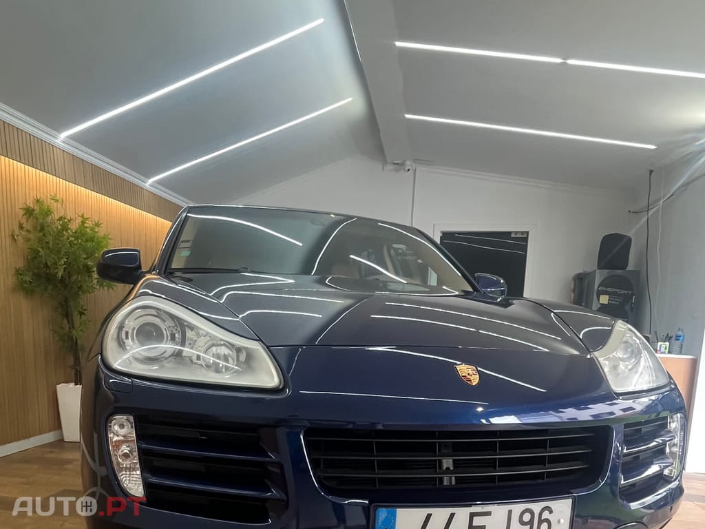 Porsche Cayenne Porsche Cayenne Tiptronic