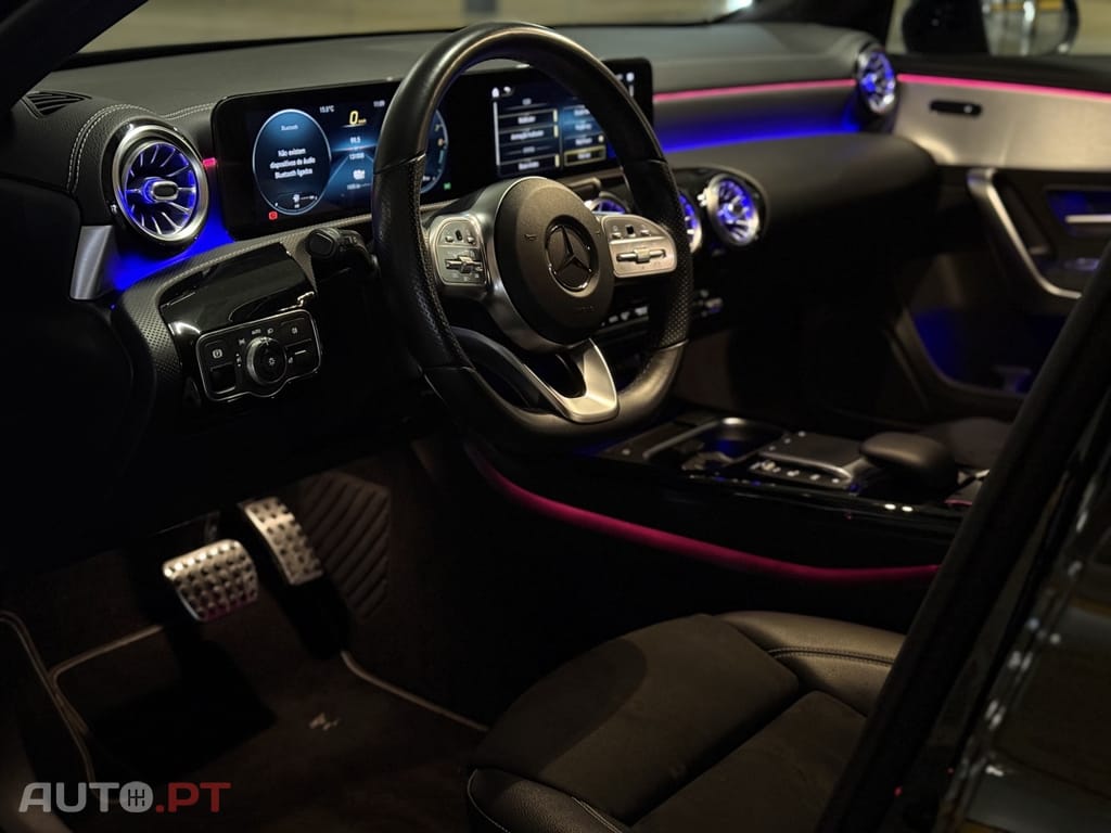 Mercedes-Benz A 250 e AMG Line