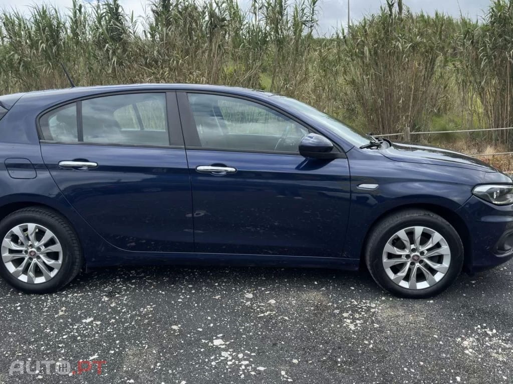Fiat Tipo 1.3 M-Jet Lounge