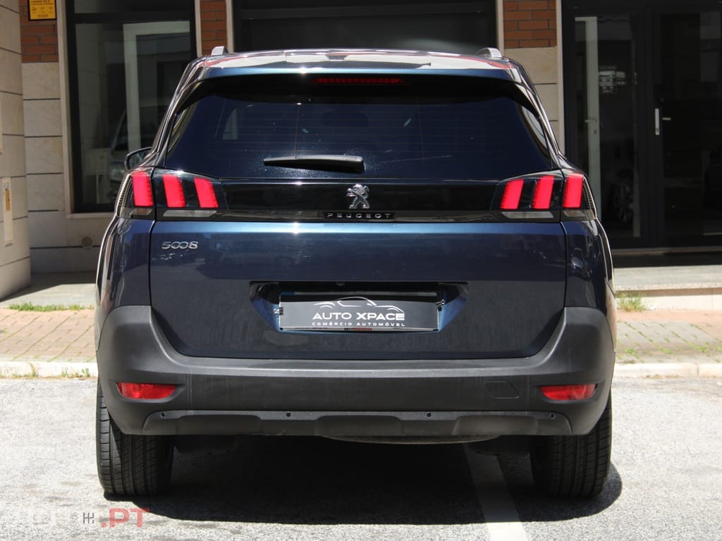 Peugeot 5008 BlueHDI 130 EAT8 Allure