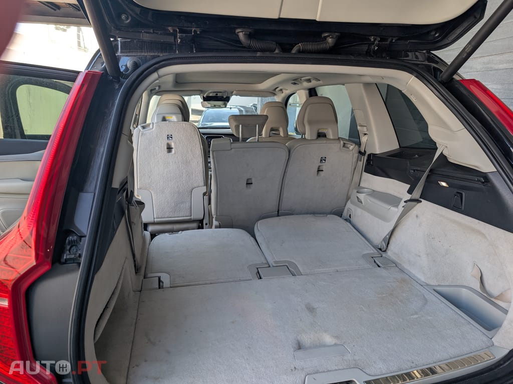 Volvo XC90 D4 Momentum