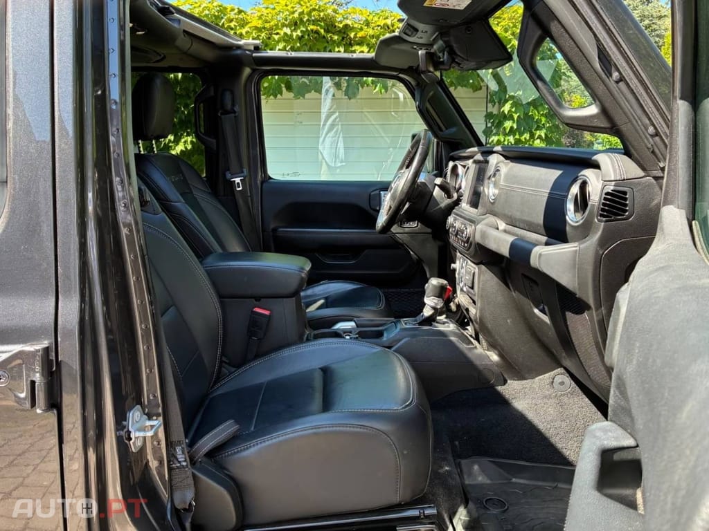 Jeep Gladiator 3.0 CRD Overland AT8