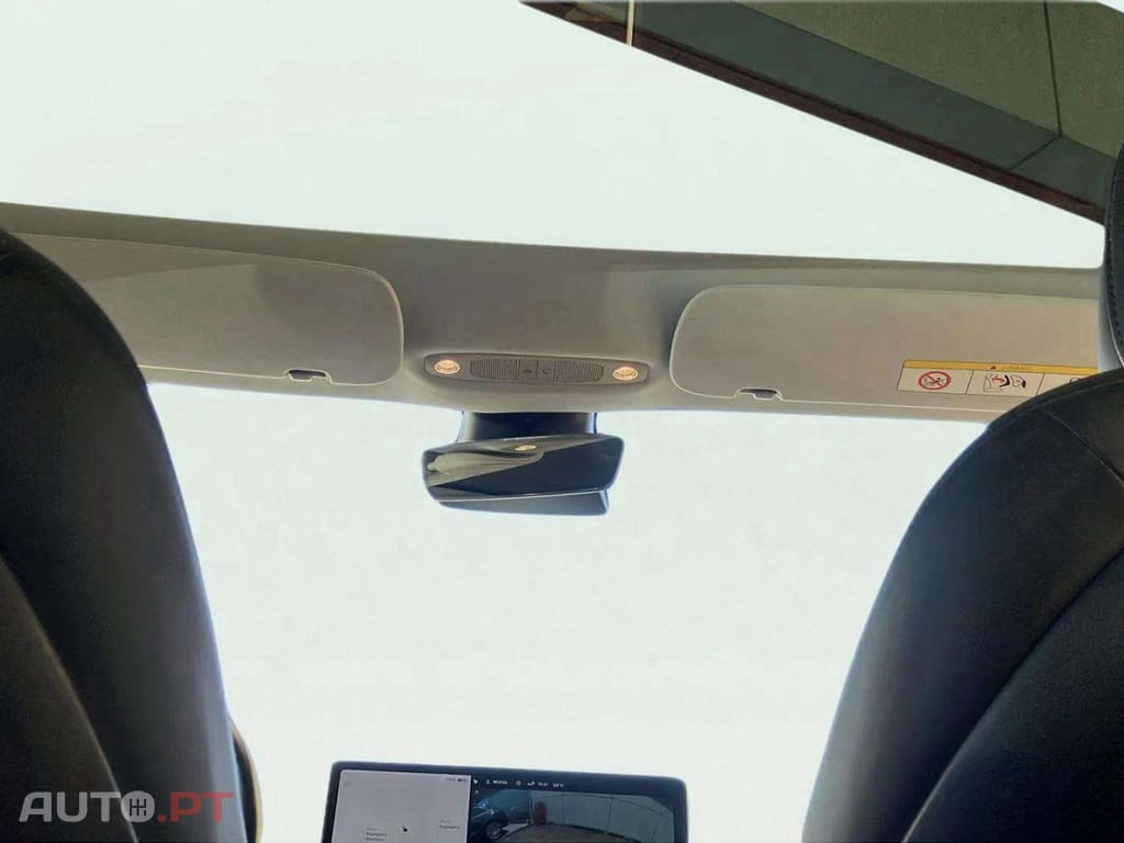 Tesla Model 3 Long-Range Dual Motor AWD