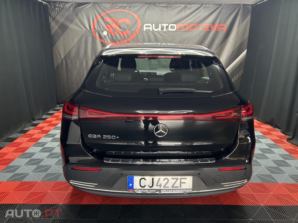 Mercedes-Benz EQA 250+ Progressive