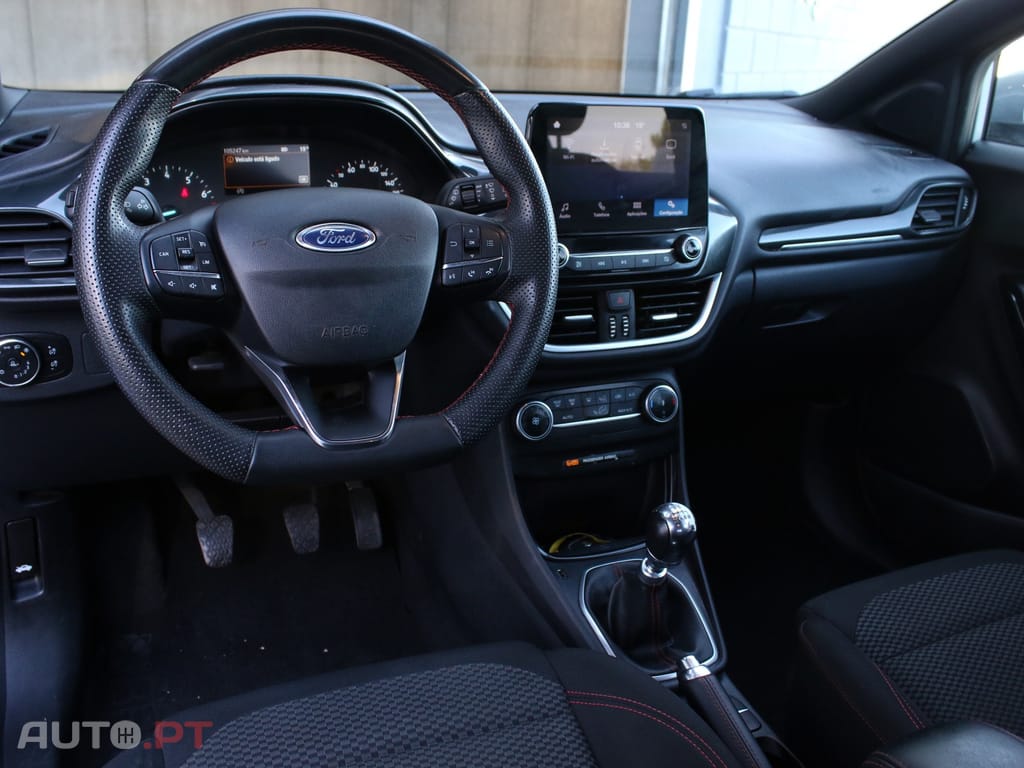 Ford Puma 1.0 EcoBoost MHEV ST-Line