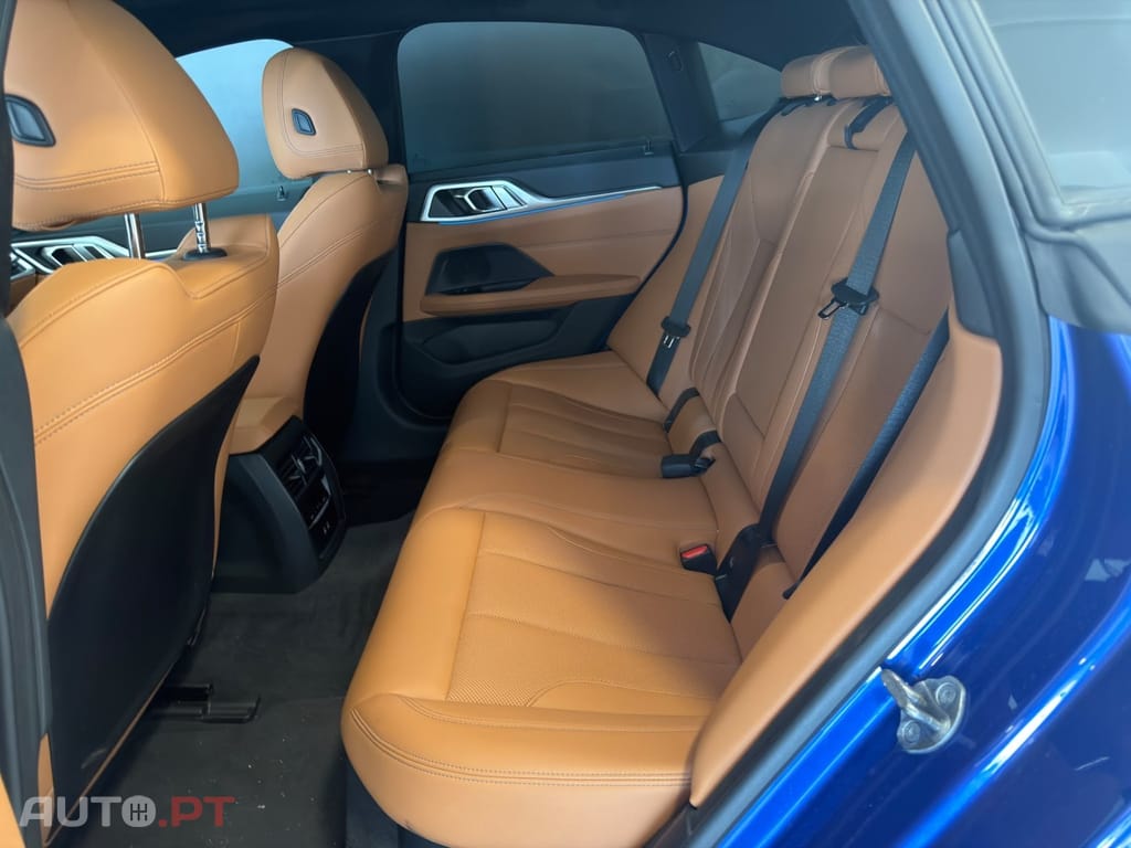 BMW i4 eDrive40 Desportiva M