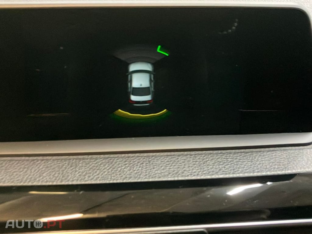 BMW 330 E iPerformance Line Sport