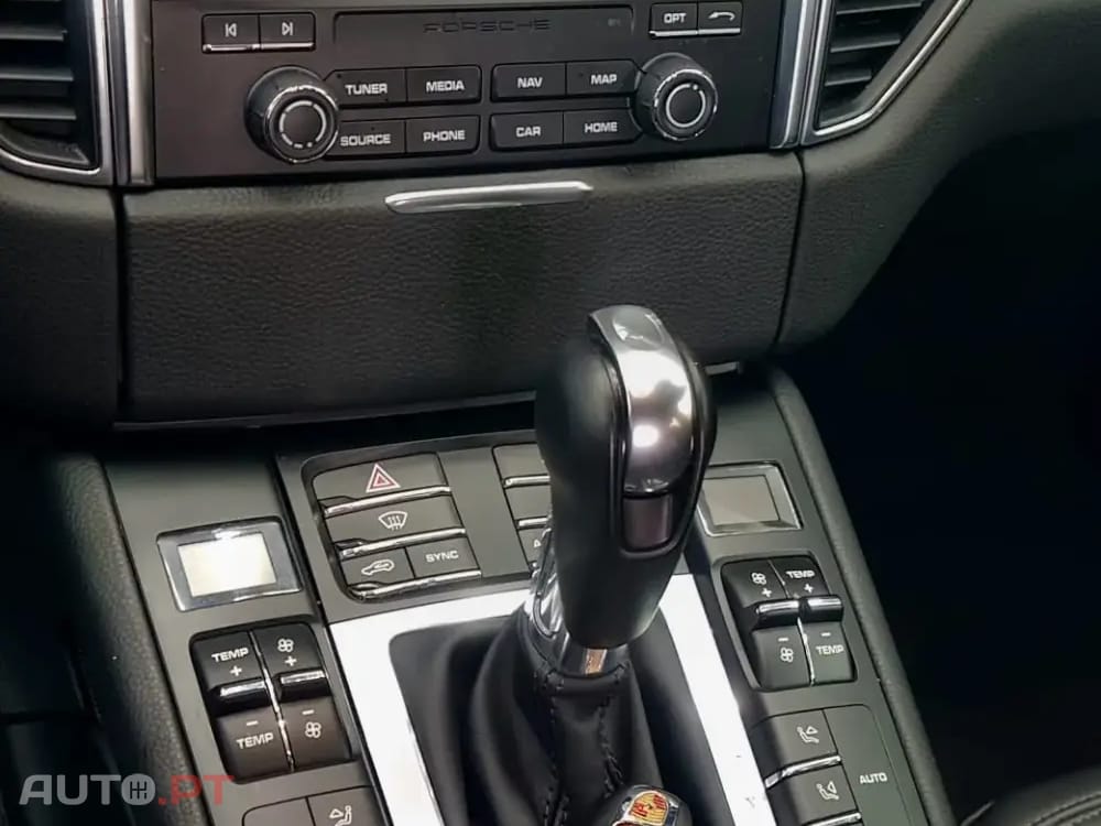 Porsche Macan PDK