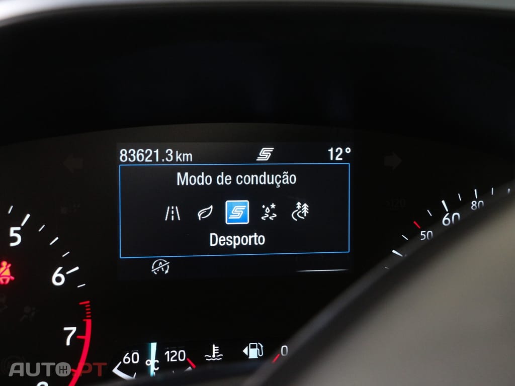 Ford Focus 1.0 EcoBoost MHEV Active