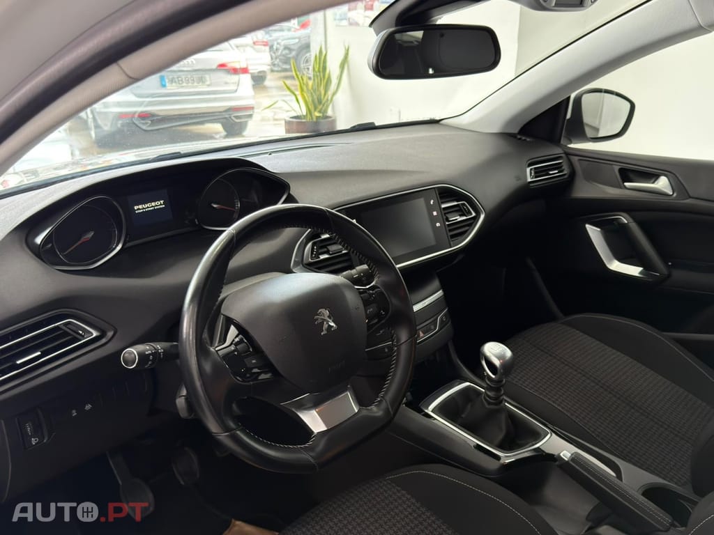 Peugeot 308 SW 1.2 PureTech Access