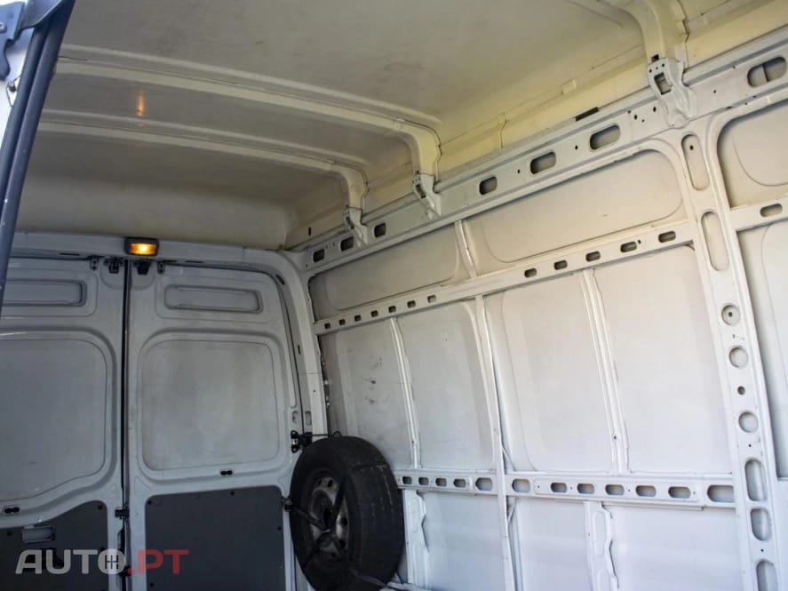 Renault Master 2.5 dCi L3H3