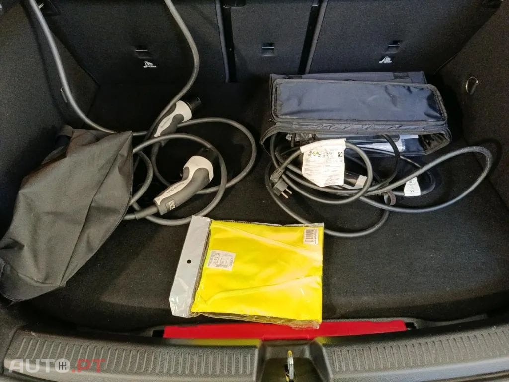 Mercedes-Benz A 250 e Style Plus