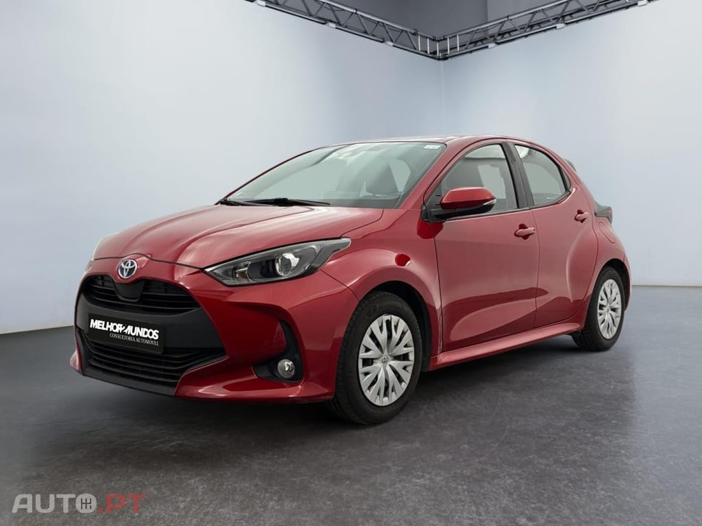 Toyota Yaris Pro 1.5 HDF MY21 Dynamic Business