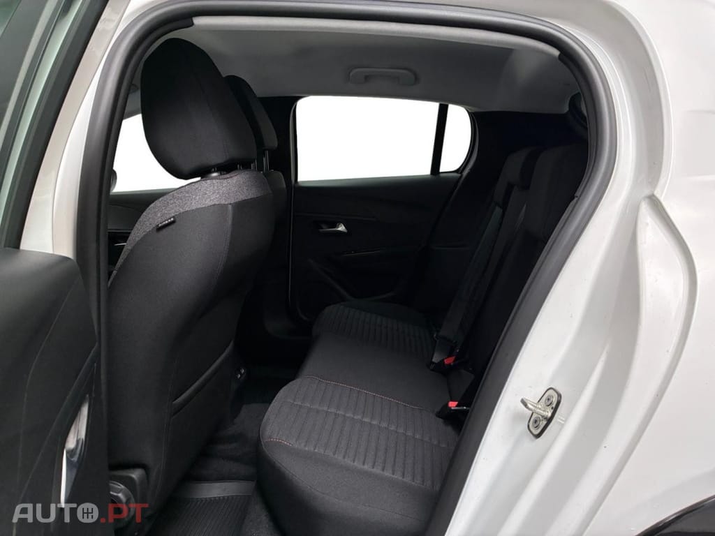 Peugeot E-208 50 kWh Active Pack