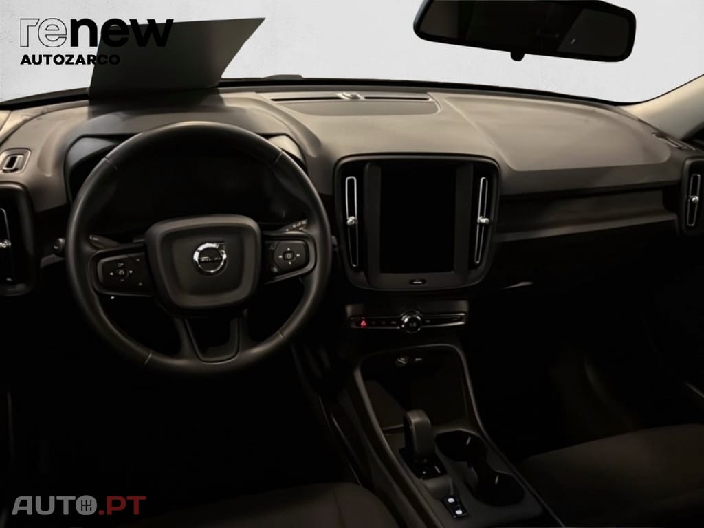Volvo XC40 T2