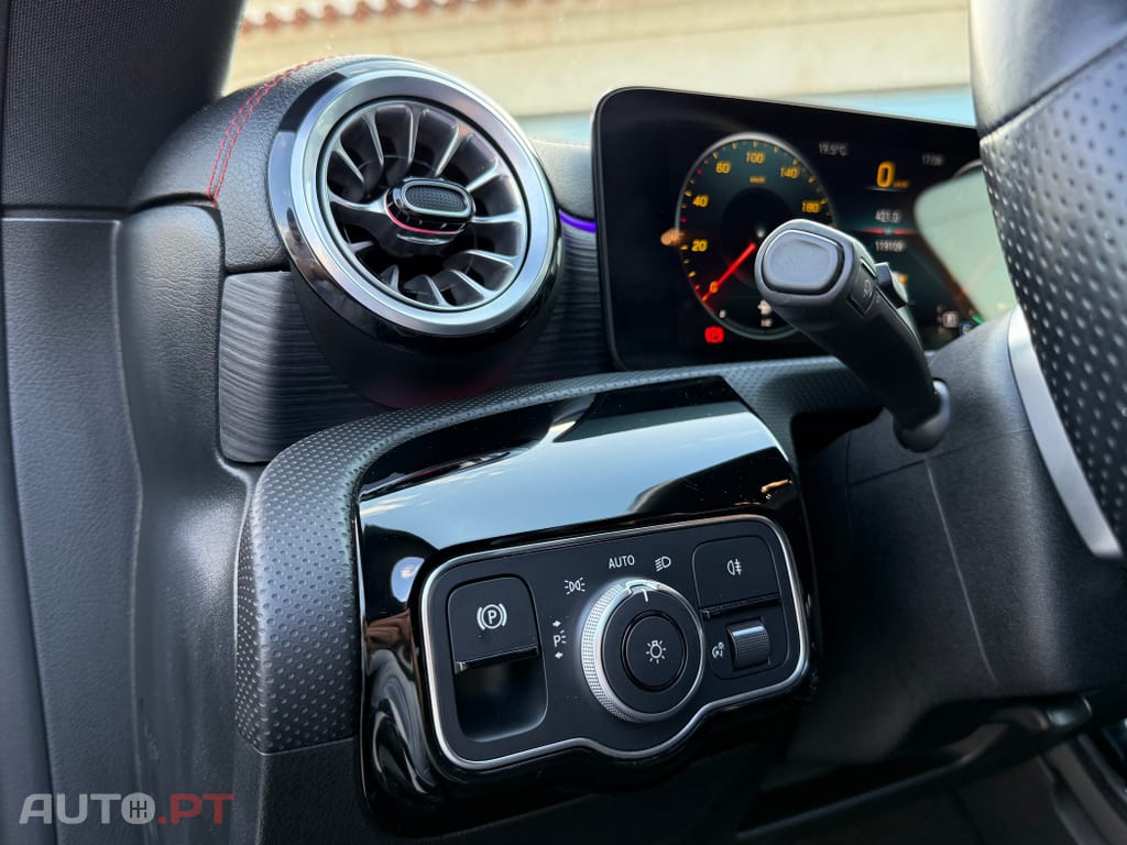 Mercedes-Benz CLA 250 e Shooting Brake AMG Line