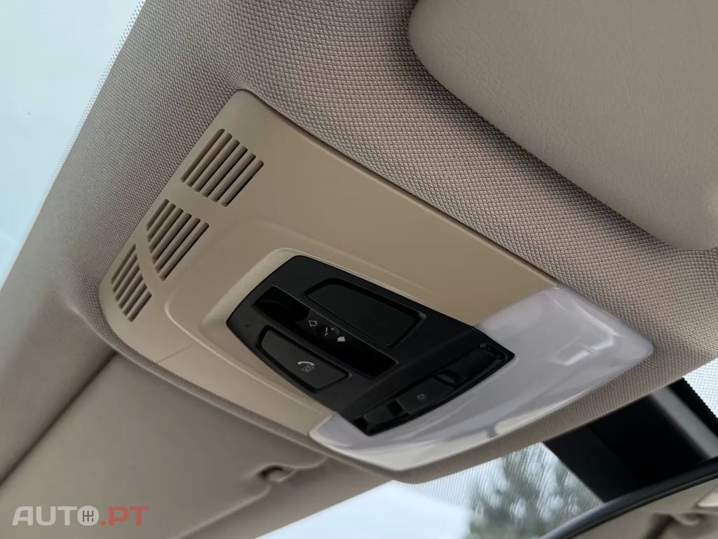 BMW 320 d xDrive DPF Touring Aut. Edition Fleet Exclusive