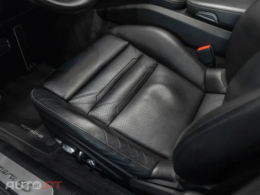Porsche Panamera S PDK