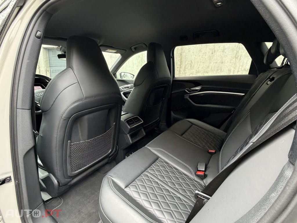 Audi E-Tron 55 quattro S line