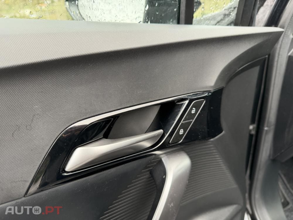 MG MG4 51 kWh Standard