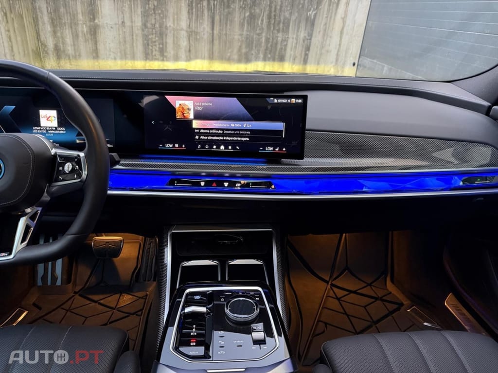 BMW i7 xDrive60 Pack Desportivo M Pro