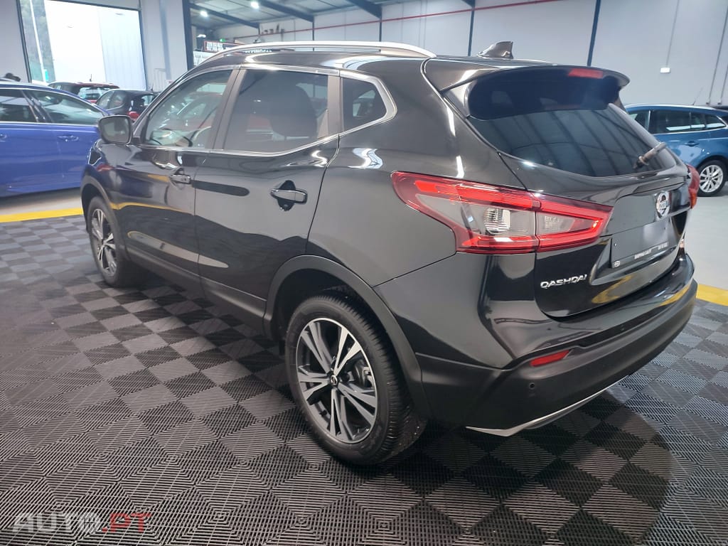 Nissan Qashqai 1.5 dCi N-Connecta Led