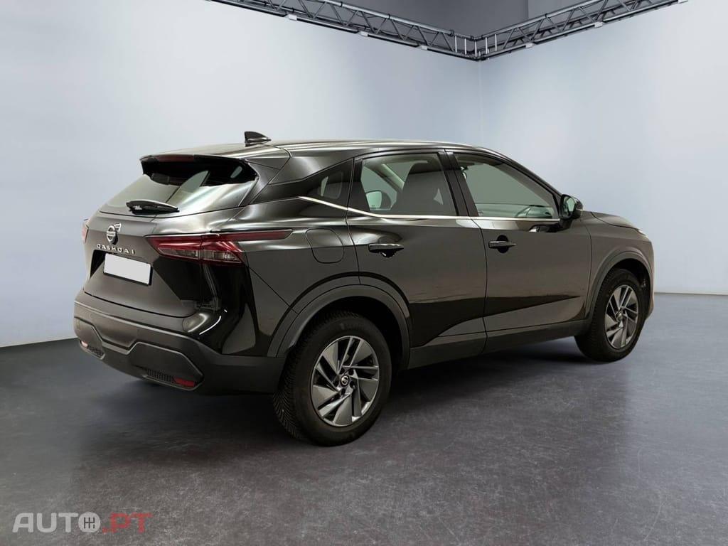 Nissan Qashqai 1.3 Mild Hybrid Xtronic Business Edition
