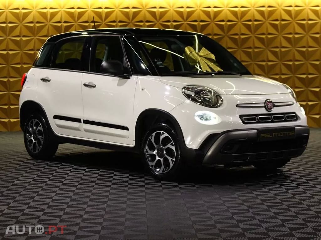 Fiat 500L 1.3 MJ City Cross — fotografia 4