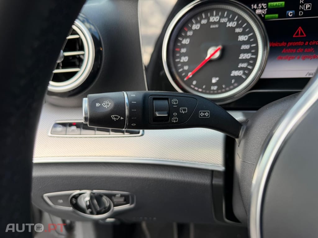 Mercedes-Benz E 300 de Avantgarde